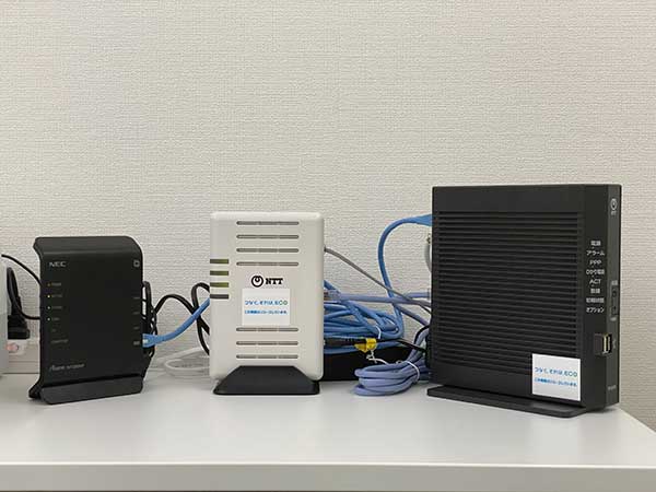 NTTのVDSLモデム、ONU(HGW)、NECのルーター