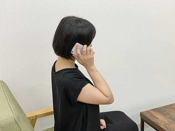 電話を掛ける