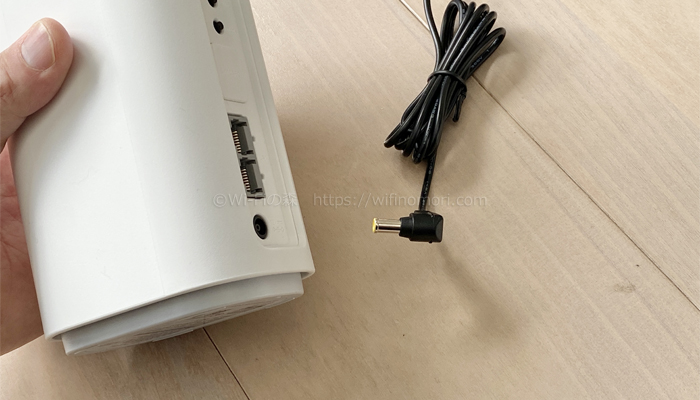 HOME 01の電源を抜く
