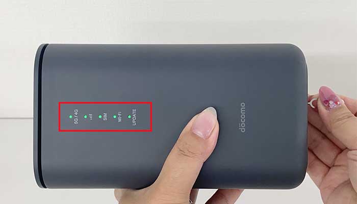 HR02のリセット中（全ランプ緑色点灯）